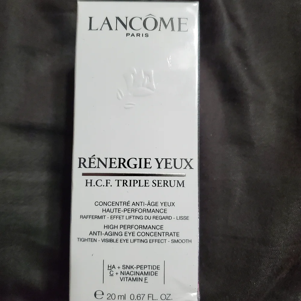 Brand New In box never opened!Rénergie Yeux H.C.F. Triple Serum - White - Picture 2 of 3